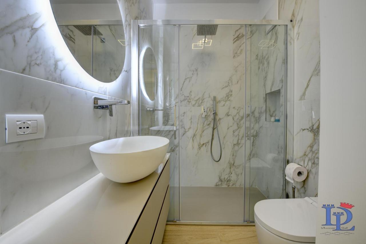 Desenzanoloft Official Partner Marriott Homes & Villas - Apa Dom Downtown Family Apartment Desenzano del Garda Exterior photo